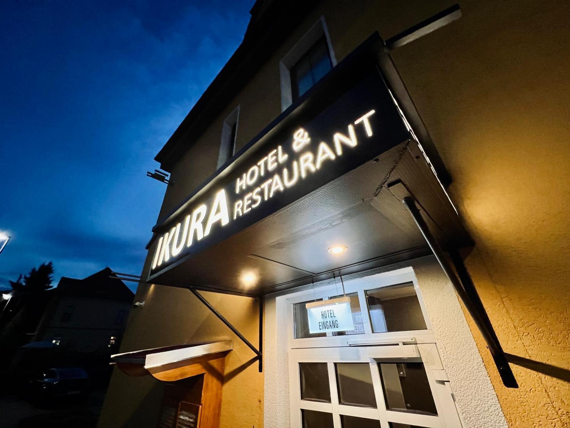 Ikura Hotel Self-Check-In Lutherstadt Eisleben Exteriör bild
