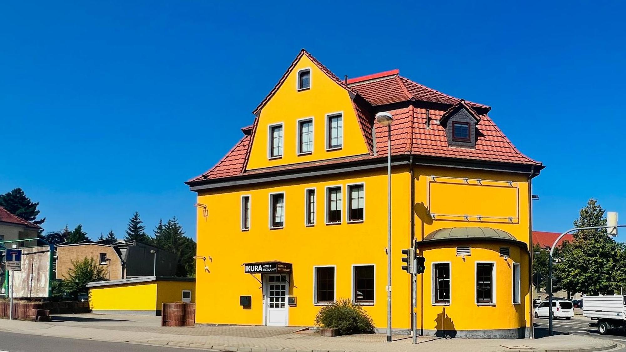 Ikura Hotel Self-Check-In Lutherstadt Eisleben Exteriör bild